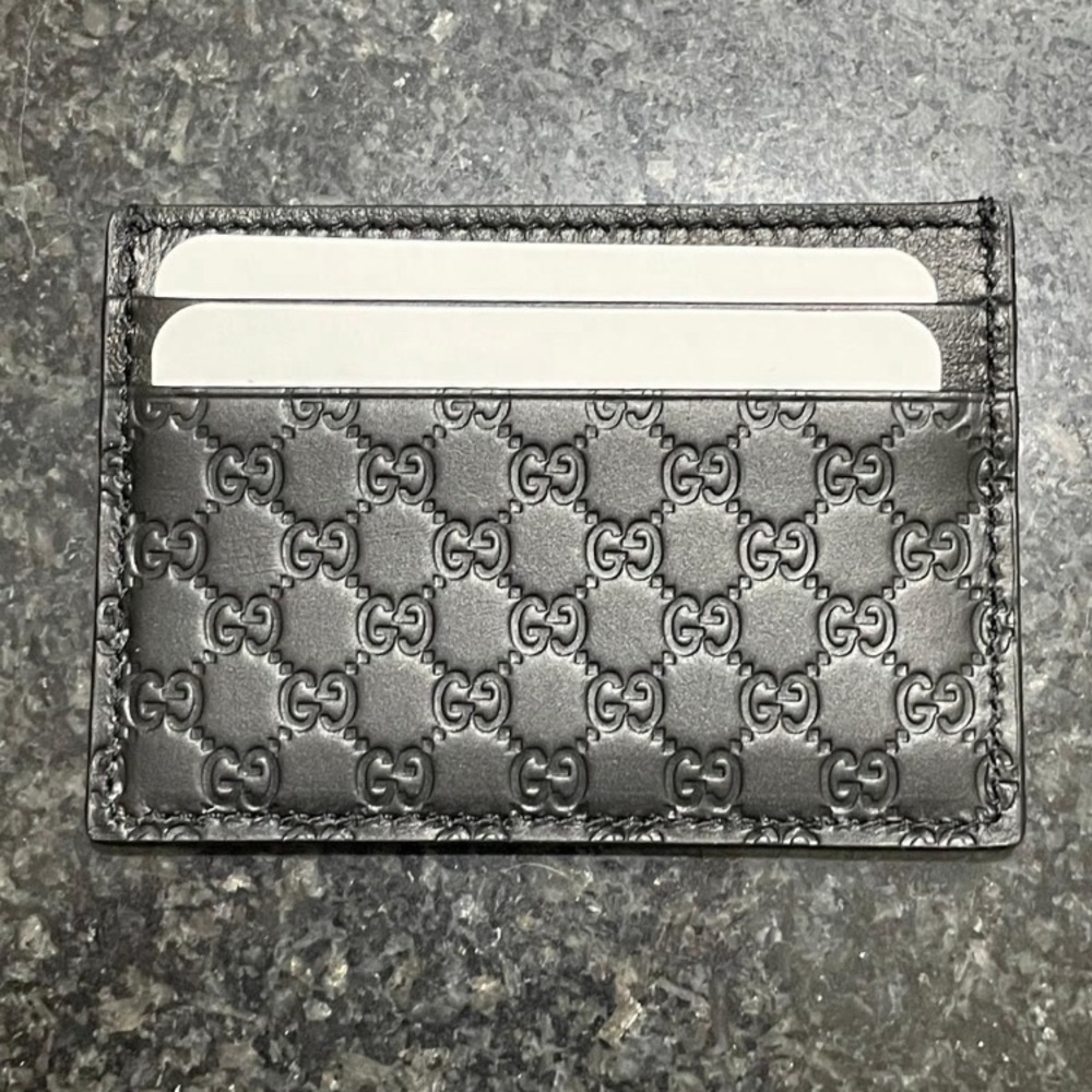 SOLD!! Do not buy!!! GG Microguccissima Card Case / Gucci Card Holder / Gucci